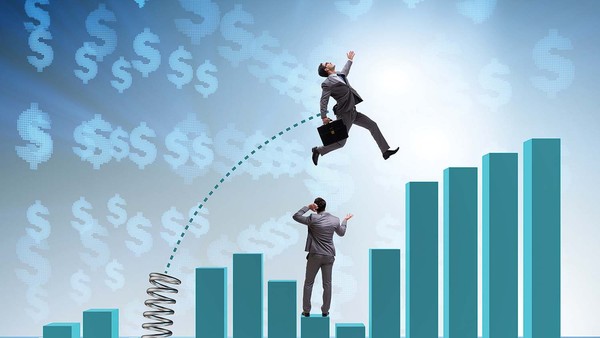 Nhà đầu tư Việt chuyển từ tích lũy sang quản lý tài sản