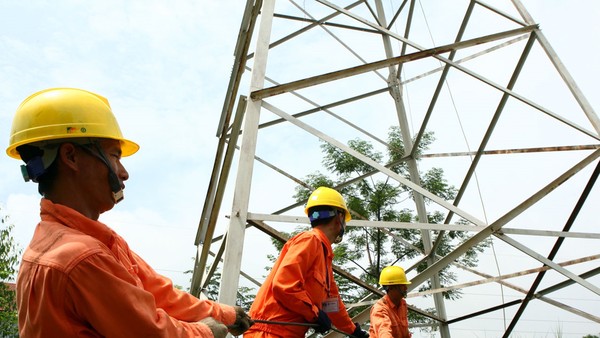 Nhu cầu điện tăng mạnh, cổ phiếu ngành điện bước vào chu kỳ phân hóa