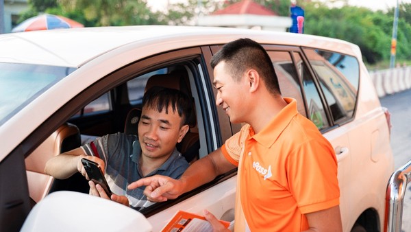 Vietcombank (VCB) - ngân hàng đầu tiên liên kết trực tiếp với tài khoản giao thông ePass