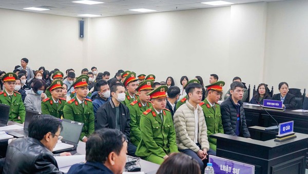 Xét xử vụ sữa giả HiUp: Đề nghị mức án đối với các bị cáo 