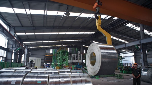 Việc các doanh nghiệp đồng loạt mở rộng công suất khiến khả năng ngành sớm quay trở lại trạng thái cân bằng cung - cầu trở nên hạn chế