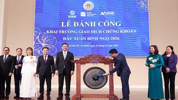 Lễ đánh cồng khai trương Phiên giao dịch chứng khoán đầu Xuân Bính Ngọ 2026 