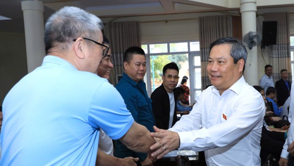 Chủ tịch UBND TP. Hà Nội Vũ Đại Thắng tiếp xúc cử tri, cam kết hành động vì Thủ đô 