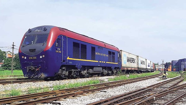 Tổng công ty Đường sắt Việt Nam hiện là đơn vị duy nhất vận hành, kinh doanh hệ thống đường sắt quốc gia.