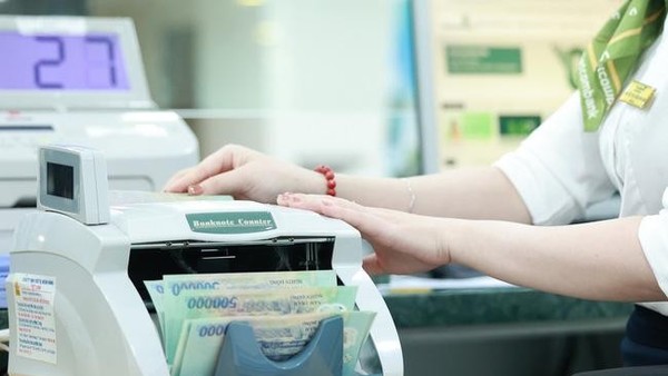 Chi phí vốn ngân hàng vào nhịp tăng mới