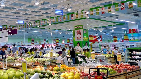 Giá nhiên liệu tăng mạnh do xung đột Trung Đông đang tạo áp lực lớn tới ổn định thị trường, giá cả hàng hóa. 