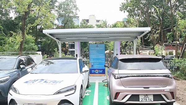 Lộ diện áp lực mới trong cấp điện cho xe điện 