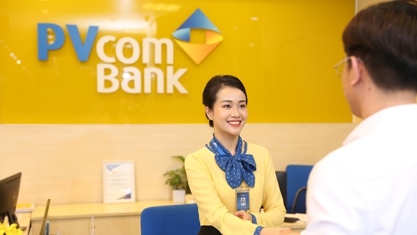 Nhiều khách hàng tận dụng ưu đãi từ ngân hàng để thực hiện giấc mơ mua nhà