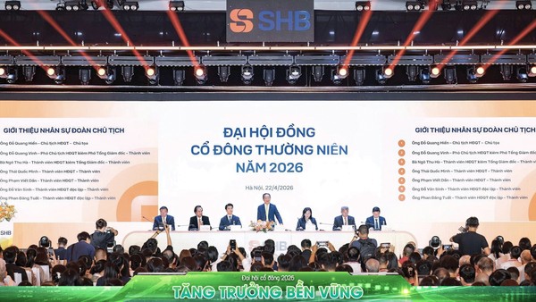 Đại hội cổ đông của SHB thu hút sự tham gia của hàng nghìn cổ đông