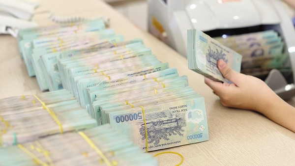 Nhà băng giảm “nệm dự phòng” để làm đẹp lợi nhuận 