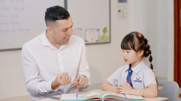 Tại Phenikaa School, học sinh được học tập trong một môi trường hiện đại, hạnh phúc và giàu cảm hứng