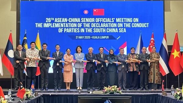 ASEAN và Trung Quốc bàn thúc đẩy COC, tăng hợp tác khu vực 
