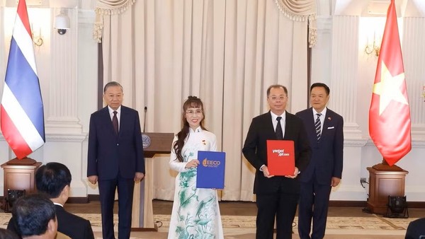 Tổng Bí thư, Chủ tịch nước Tô Lâm và Thủ tướng Thái Lan chứng kiến lễ trao văn kiện hợp tác hai nước 
