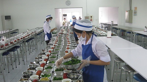 TP.HCM vẫn chưa thể ủy quyền cấp Giấy chứng nhận cơ sở đủ điều kiện an toàn thực phẩm đối với hộ kinh doanh dịch vụ ăn uống