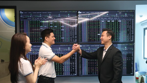 Chu kỳ đầu tư mới cùng hàng loạt dự án quy mô lớn đang tạo động lực tăng trưởng cho các doanh nghiệp dầu khí thượng nguồn và trung nguồn