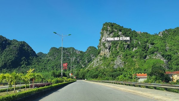 Vườn quốc gia Phong Nha - Kẻ Bàng. 