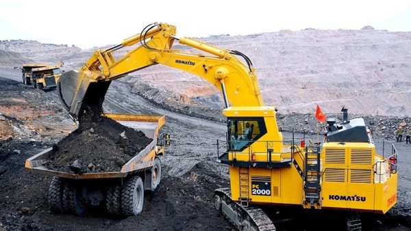 Nghị quyết này áp dụng đối với tổ chức, cá nhân được cấp giấy phép khai thác khoáng sản than; cơ quan quản lý nhà nước có liên quan.
