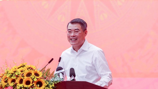Thủ tướng: TP.HCM nhanh chóng chuyển hóa cơ chế đặc thù thành động lực tăng trưởng 