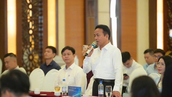 Đối thoại với lãnh đạo Nghệ An, doanh nhân bàn về cực tăng trưởng mới của Bắc Trung Bộ 