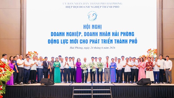 Phó Thủ tướng Lê Tiến Châu: Doanh nghiệp phải “nghĩ lớn, làm lớn, đầu tư lớn và đóng góp lớn” 