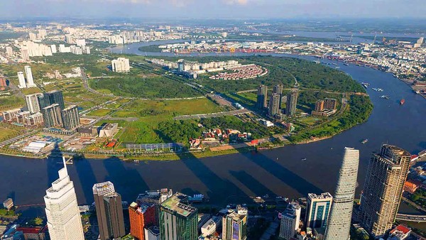 Trong tháng 9, Sở Nông nghiệp và Môi trường TP.HCM trình UBND Thành phố phê duyệt giá khởi điểm và tổ chức đấu giá 8 lô đất tại Khu đô thị mới Thủ Thiêm, đồng thời triển khai đấu giá 3.790 căn hộ tại khu vực này. Ảnh: Lê Toàn. 