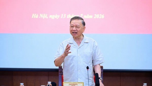 Tổng Bí thư, Chủ tịch nước Tô Lâm phát biểu chỉ đạo phiên họp. 