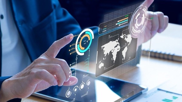 Mục tiêu tổng quát của Chiến lược là Việt Nam hình thành hệ sinh thái dữ liệu quốc gia thống nhất, hiện đại, an toàn, tin cậy, liên thông và dùng chung; phát triển đồng bộ các cơ sở dữ liệu quốc gia, cơ sở dữ liệu chuyên ngành, kho dữ liệu, nền tảng dữ liệu và hạ tầng tính toán dùng chung theo kiến trúc thống nhất. 