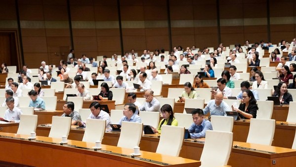 Một phiên họp toàn thể của Quốc hội khóa XVI..