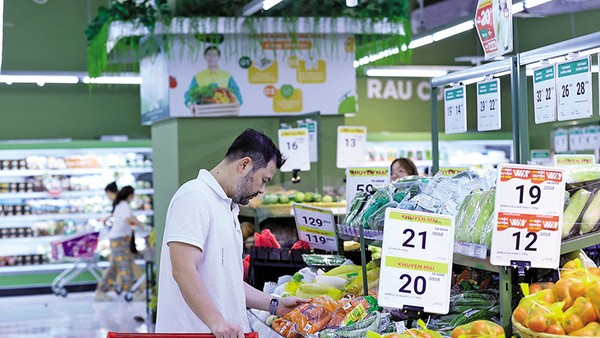 Giá thực phẩm và xăng dầu giảm kéo CPI tháng 7/2026 giảm nhẹ. Ảnh: Đức Thanh