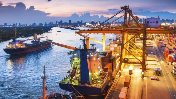 TP.HCM sẽ có nhiều giải pháp hỗ trợ doanh nghiệp tận dụng cơ hội từ AEC và các Hiệp định thương mại tự do như RCEP.