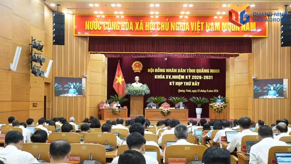 Quang cảnh kỳ họp. Ảnh: QMG