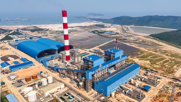 Nhà máy Nhiệt điện Quảng Trạch 1 là dự án đầu tiên CC1 tham gia với tư cách Liên danh Tổng thầu EPC cùng Tập đoàn Huyndai E&C (Hàn Quốc) và Mitsubishi Corporation (Nhật Bản)