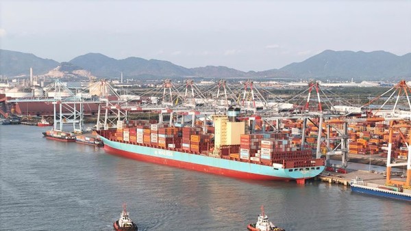 TP.HCM xây dựng hàng loạt chính sách ưu đãi để hỗ trợ doanh nghiệp phát triển cảng biển, logistics nhằm hướng tới mục tiêu trở thành trung tâm hàng hải quốc tế - Ảnh: Lê Toàn