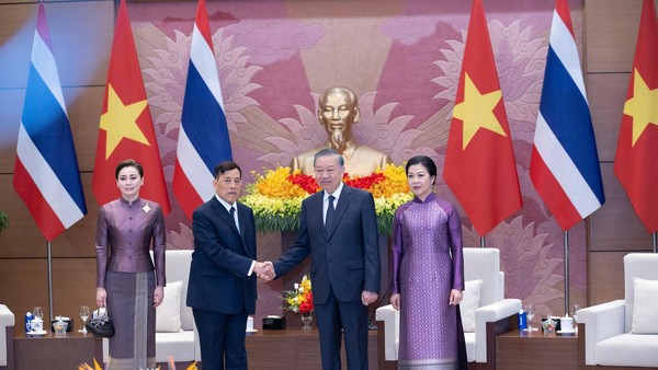 Tổng Bí thư, Chủ tịch nước Tô Lâm hội đàm với Nhà Vua Thái Lan.