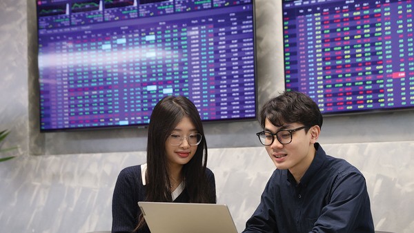 Điều nhà đầu tư thiếu không phải là sản phẩm đầu tư, mà là năng lực quản lý tài chính cá nhân