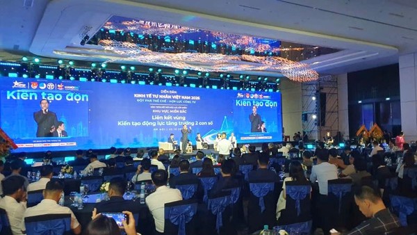 Diễn đàn Kinh tế tư nhân Việt Nam (VPSF) 2026 khu vực miền Bắc với chủ đề “Liên kết vùng - Kiến tạo động lực tăng trưởng 2 con số” diễn ra chiều ngày 2/10 tại Hà Nội.