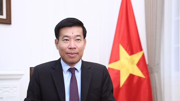 Thứ trưởng Nguyễn Mạnh Cường.