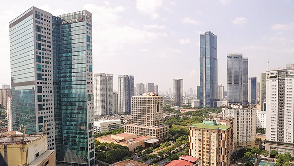 Bất động sản tiếp tục thu hút dòng vốn lớn, song khả năng tiếp cận vốn giữa các doanh nghiệp có sự phân hóa. Ảnh: Đức Thanh