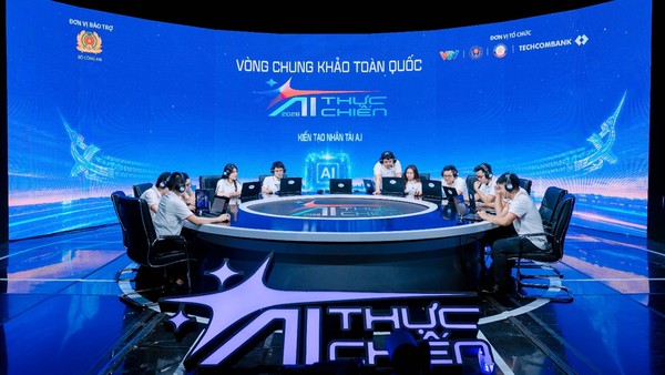 AI Thực Chiến Mùa 2: Techcombank đầu tư cho thế hệ nhân tài AI, góp phần hiện thực Chiến lược quốc gia về trí tuệ nhân tạo
