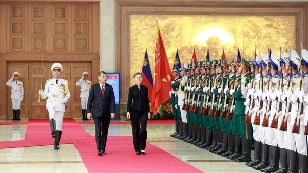 Lễ đón Thủ tướng Liechtenstein thăm chính thức Việt Nam 