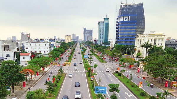 Tăng trưởng kinh tế phải đi kèm kiểm soát lạm phát, nâng cao chất lượng sống. Trong ảnh: TP. Hải Phòng - địa phương top 3 cả nước về tăng GRDP. Ảnh: Thanh Sơn