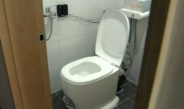 Toilet có thể biến chất thải thành năng lượng sạch