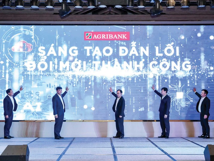 Agribank đầu tư bài bản, chiến lược và dài hạn cho hoạt động chuyển đổi số.