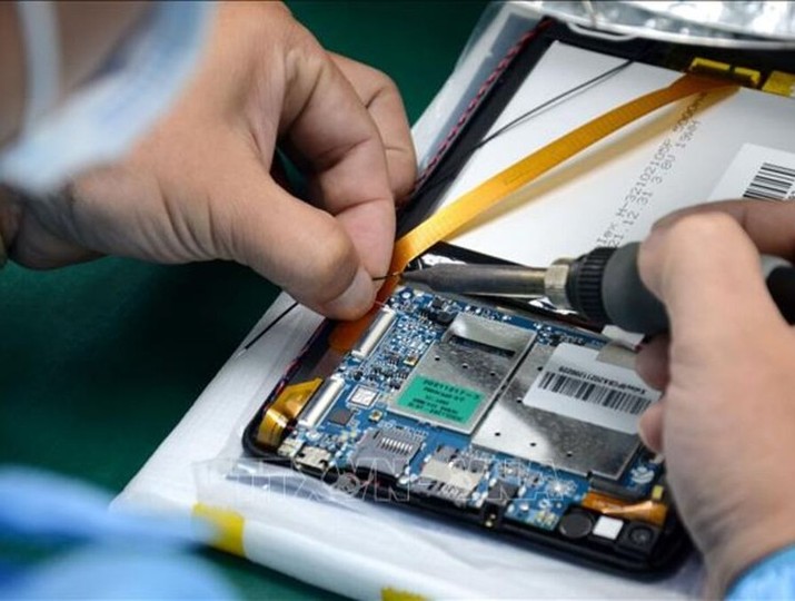 Ngành công nghiệp ô tô đứng trước về nguy cơ thiếu hụt chip tiềm ẩn khác