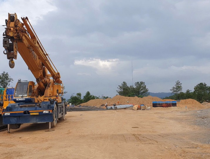 Dự án điện gió Tân Hợp đang được triển khai xây dựng.