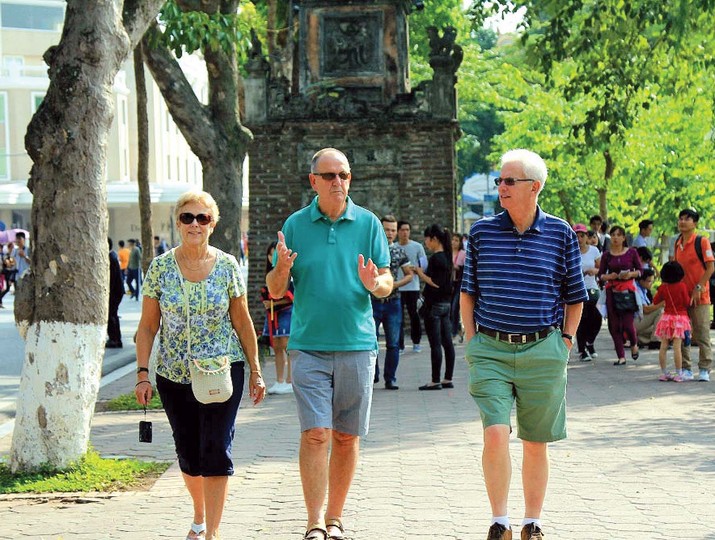 Du lịch Việt Nam lập kỷ lục mới, đón trên 19 triệu lượt khách quốc tế trong 11 tháng 