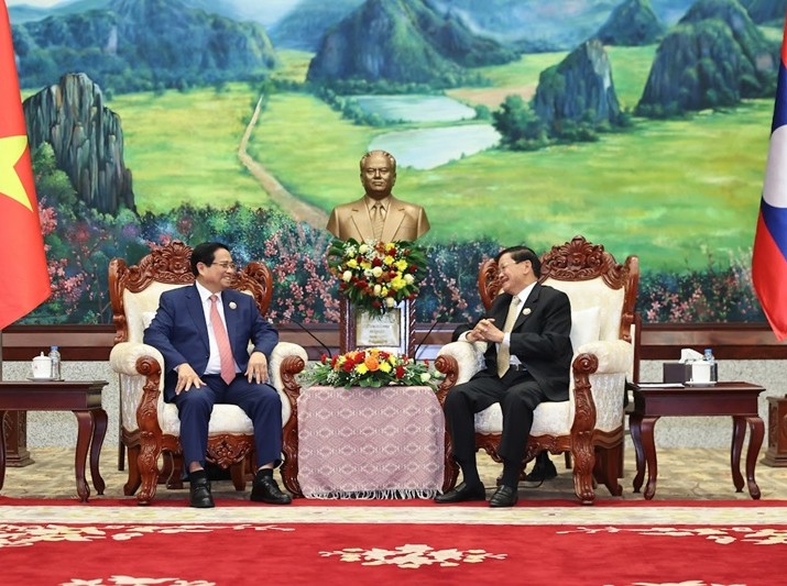 Thủ tướng Phạm Minh Chính hội kiến Tổng Bí thư, Chủ tịch nước Lào 