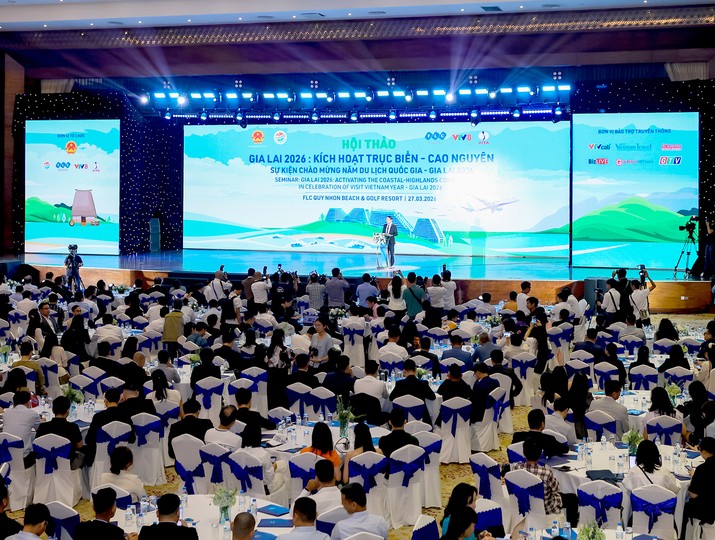 Ông Phạm Anh Tuấn, Uỷ viên Ban cháp hành TW Đảng, Phó Bí thư tỉnh uỷ, Chủ tịch UBND tỉnh Gia Lai phát biểu khai mạc Hội thảo. 