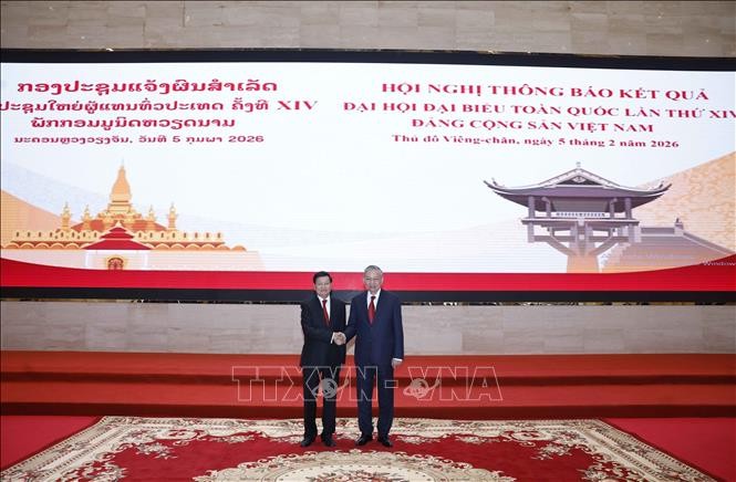 [Ảnh] Hội nghị thông báo kết quả Đại hội Đảng XIV của Việt Nam tại Lào