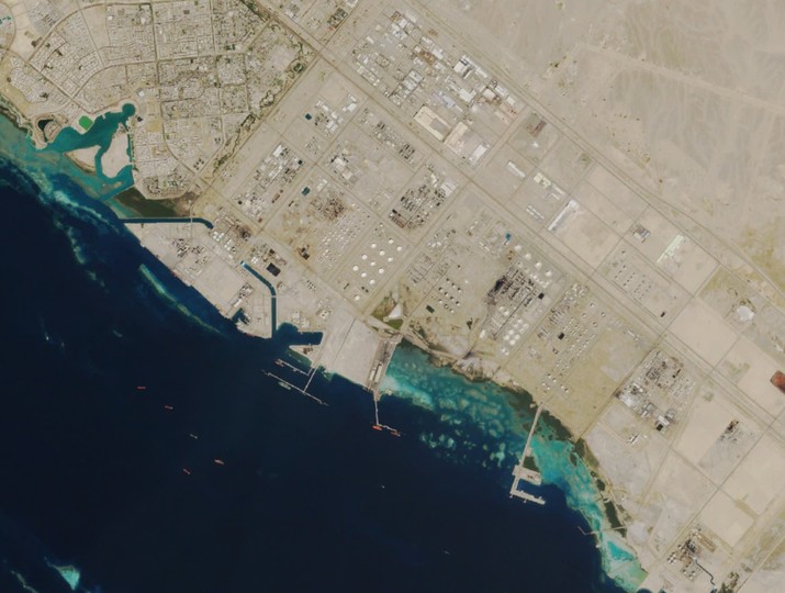 Đường ống tránh eo biển Hormuz của Ả Rập Xê Út hoạt động hết công suất